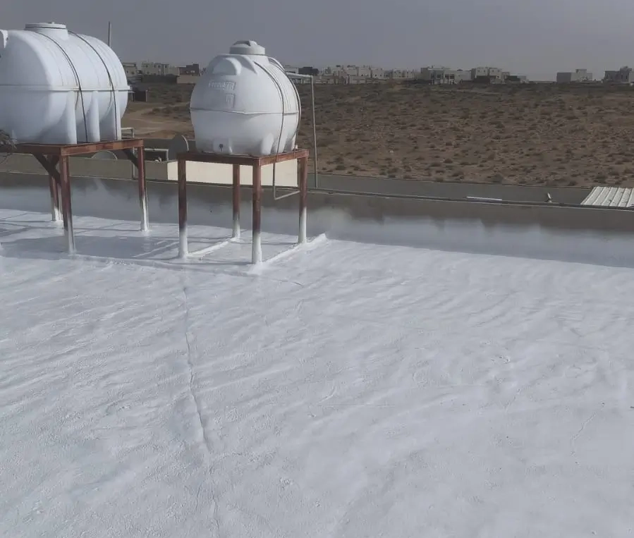 عملية تطبيق العزل الحراري الألماني