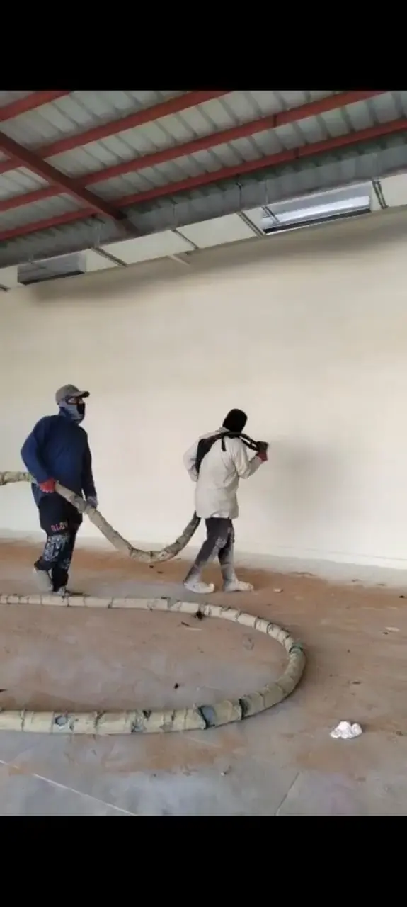 عزل مستودعات وهنجر